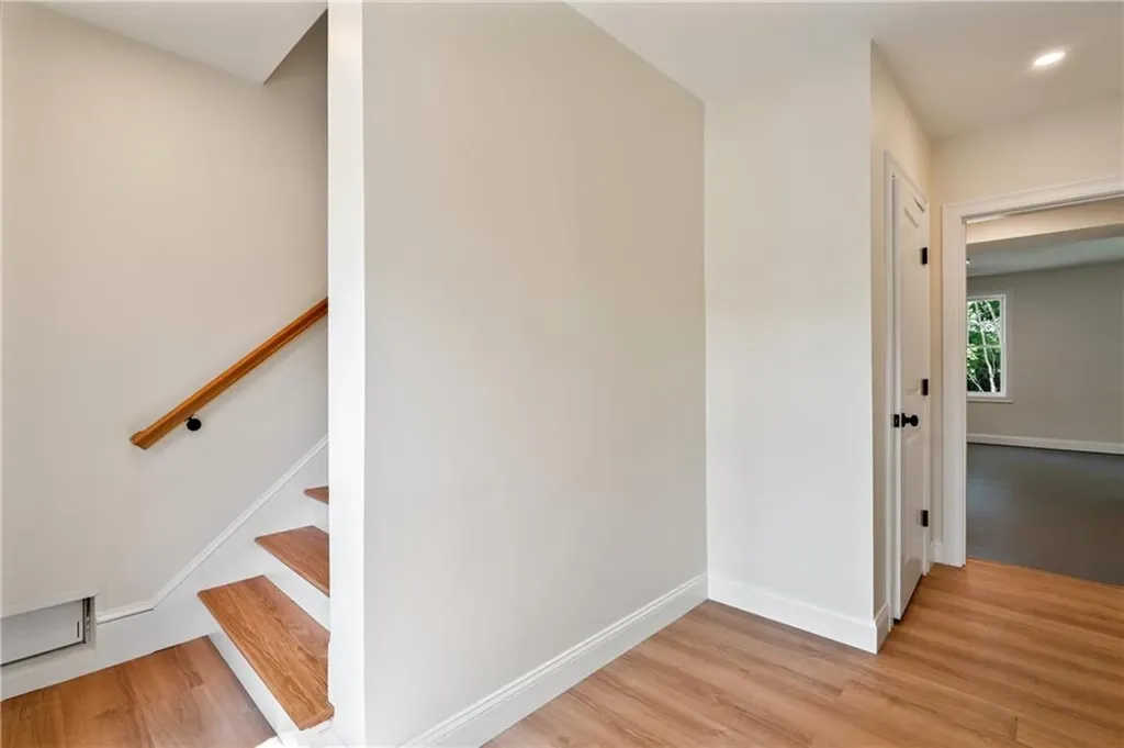 345 Point Avenue Warwick RI 02889