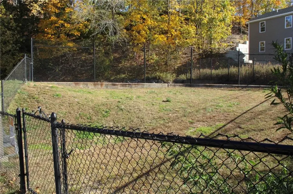 685 Social Street Woonsocket RI 02895