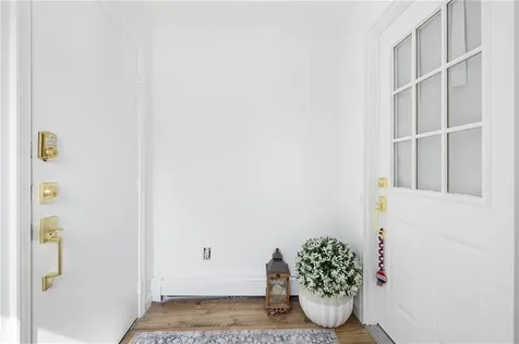 45 E Street Bristol RI 02809