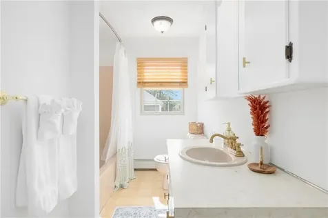 45 E Street Bristol RI 02809