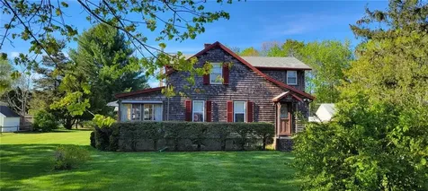 154 Essex Road North Kingstown RI 02852