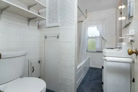 154 Essex Road North Kingstown RI 02852