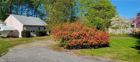 154 Essex Road North Kingstown RI 02852