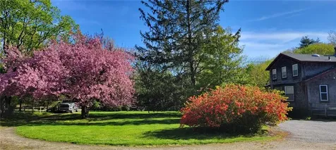 154 Essex Road North Kingstown RI 02852