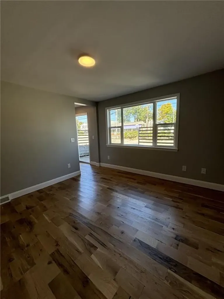 865 West Shore Road Warwick RI 02889
