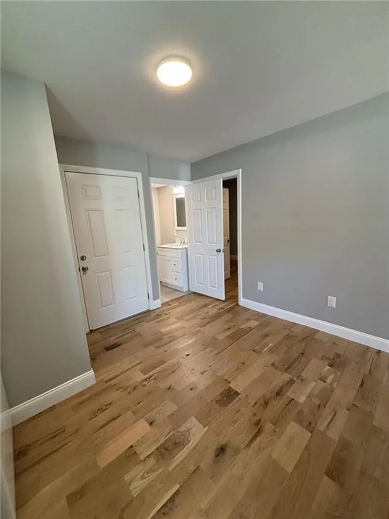 865 West Shore Road Warwick RI 02889
