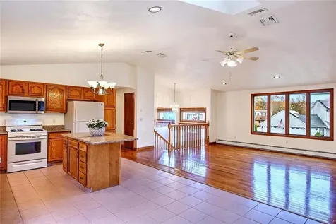 1 Pat Drive Lincoln RI 02865