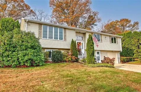 1 Pat Drive Lincoln RI 02865