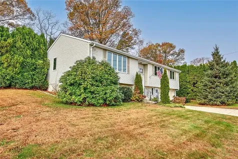 1 Pat Drive Lincoln RI 02865