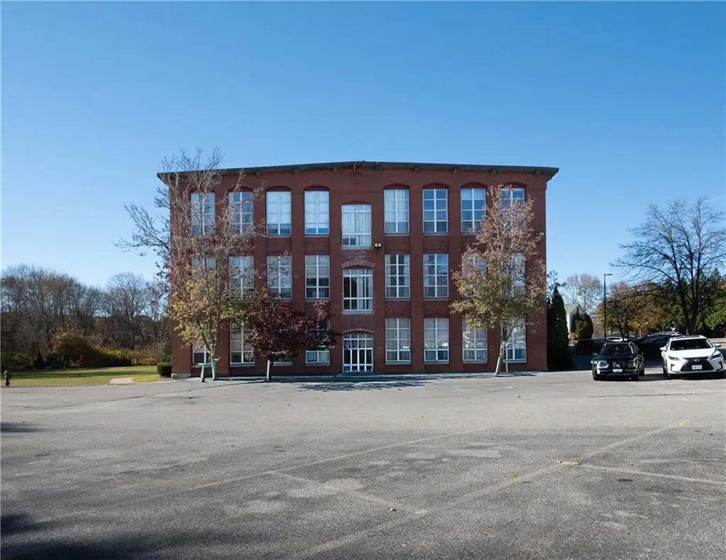 494 Woonasquatucket Avenue North Providence RI 02911