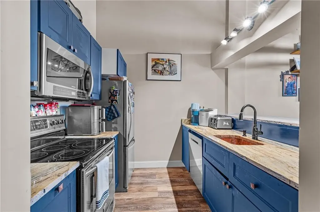 494 Woonasquatucket Avenue North Providence RI 02911