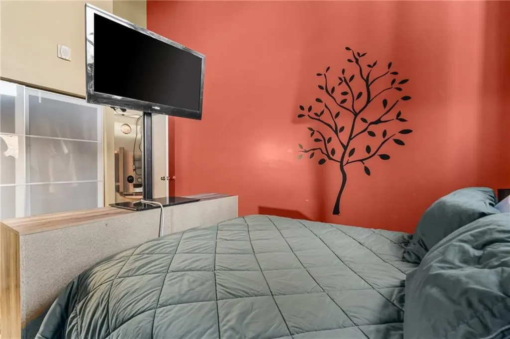 494 Woonasquatucket Avenue North Providence RI 02911