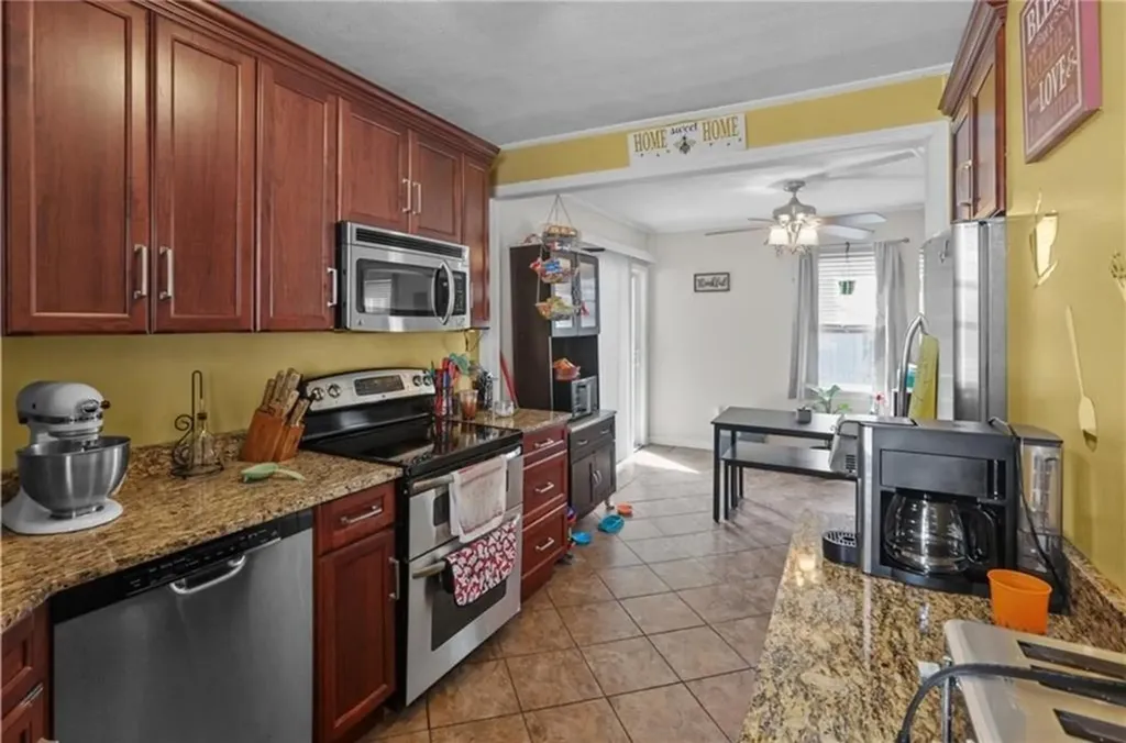 70 Perkins Avenue Cranston RI 02910