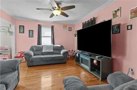 70 Perkins Avenue Cranston RI 02910