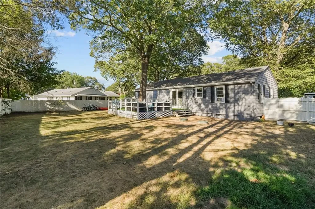 21 Lake Drive North Kingstown RI 02852