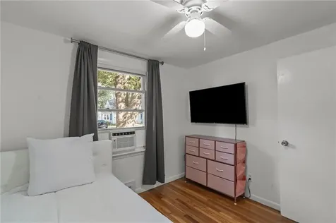 21 Lake Drive North Kingstown RI 02852