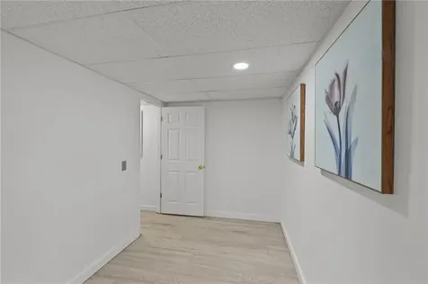 21 Lake Drive North Kingstown RI 02852