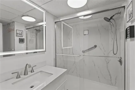 21 Lake Drive North Kingstown RI 02852