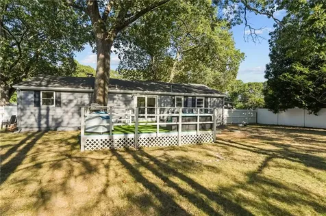 21 Lake Drive North Kingstown RI 02852