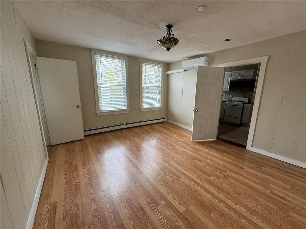 38 Freebody Street Newport RI 02840