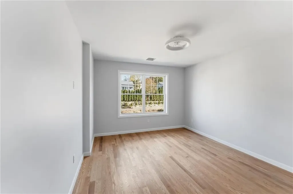 6 Teresa Ann Crossing West Warwick RI 02893