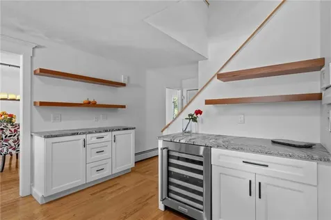 24 Greenwood Lane Lincoln RI 02865