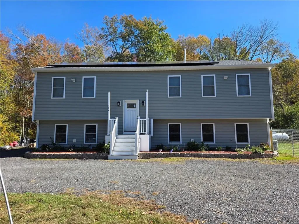 302 Chopmist Hill Road Glocester RI 02814