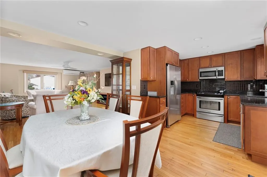 500 East Greenwich Avenue West Warwick RI 02893