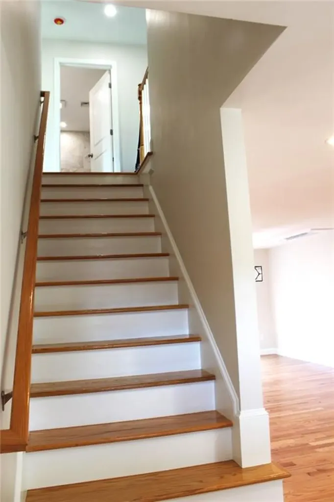 19 Piedmont Avenue Cranston RI 02910