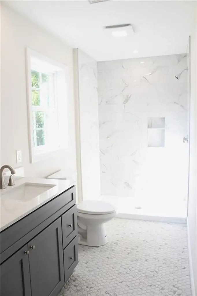 19 Piedmont Avenue Cranston RI 02910