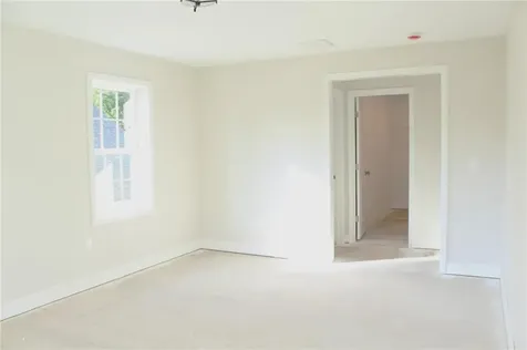 19 Piedmont Avenue Cranston RI 02910