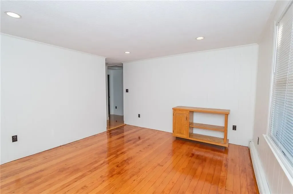 137 A Kingstown Road Narragansett RI 02882
