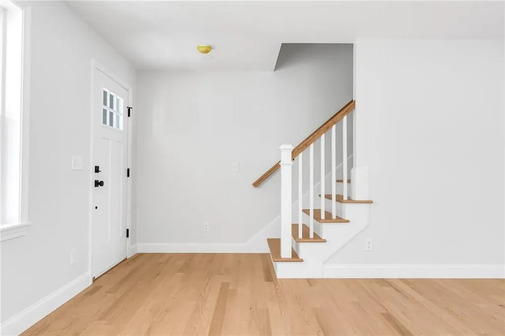 81 Pine Crest Drive East Providence RI 02915