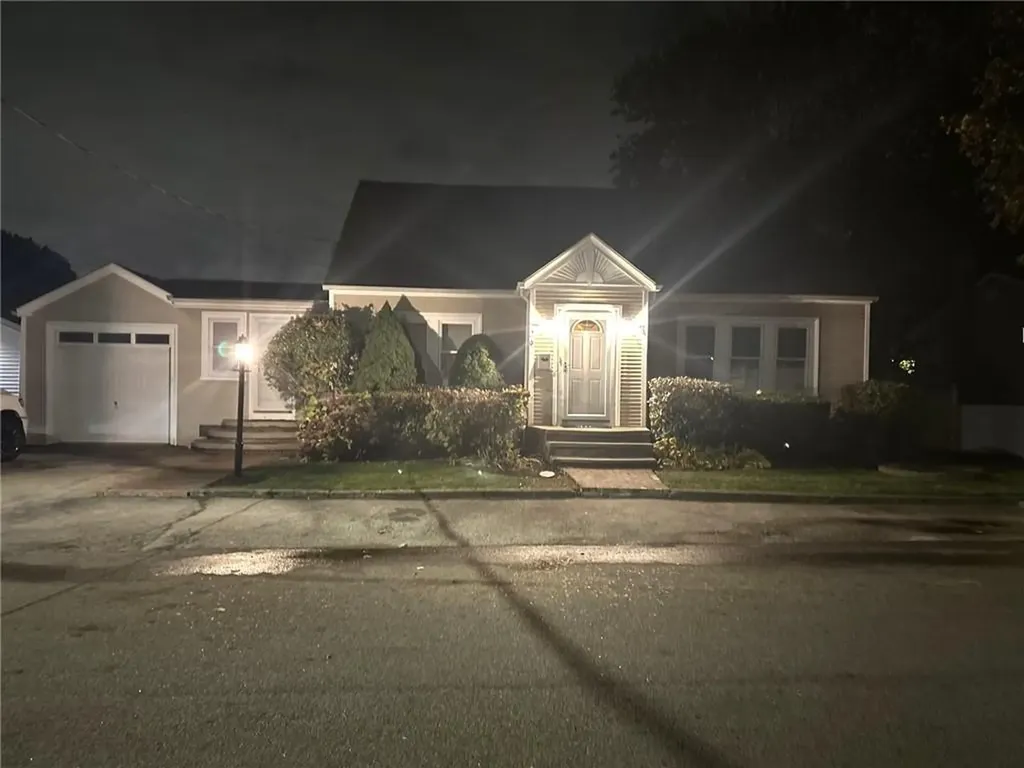 29 Zipporah Street North Providence RI 02911