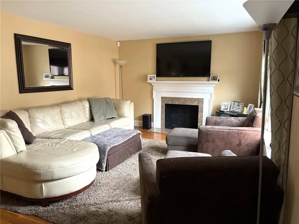 29 Zipporah Street North Providence RI 02911