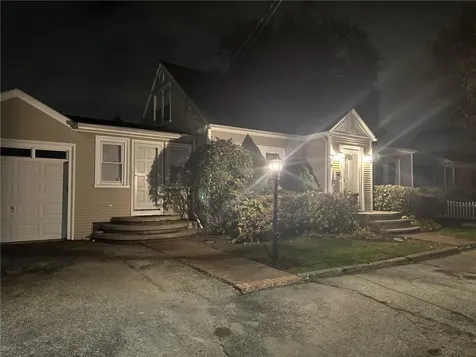 29 Zipporah Street North Providence RI 02911