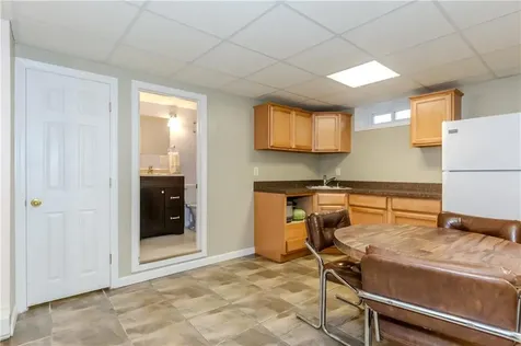 11 Raven Circle Cranston RI 02921