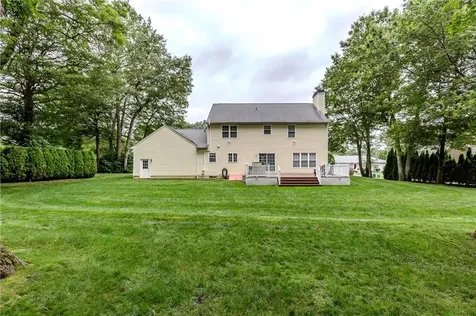 11 Raven Circle Cranston RI 02921