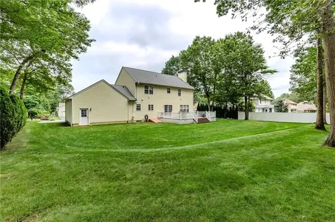 11 Raven Circle Cranston RI 02921