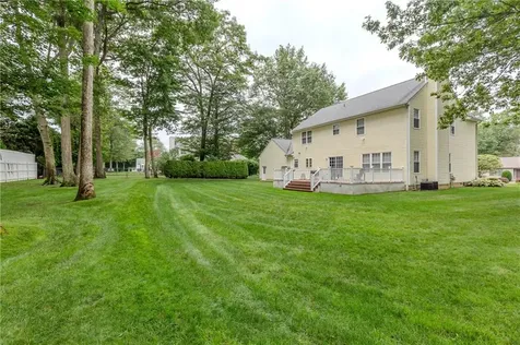 11 Raven Circle Cranston RI 02921