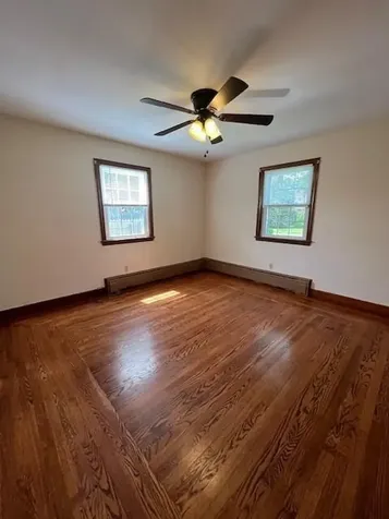 24 Garfield Avenue Bristol RI 02809