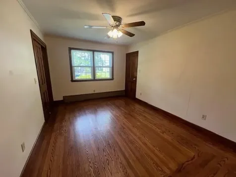 24 Garfield Avenue Bristol RI 02809