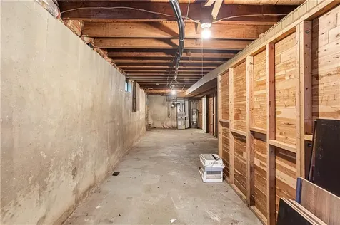 85 Sachem Road North Kingstown RI 02852