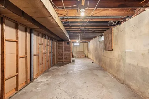 85 Sachem Road North Kingstown RI 02852