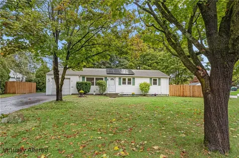 85 Sachem Road North Kingstown RI 02852