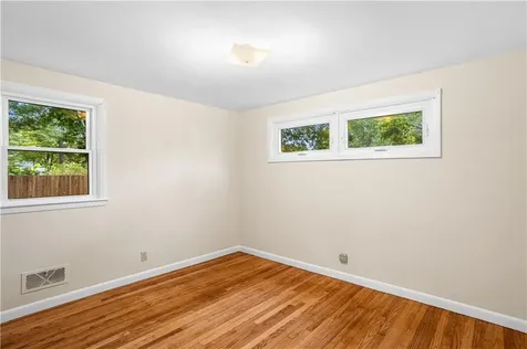 85 Sachem Road North Kingstown RI 02852