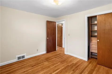 85 Sachem Road North Kingstown RI 02852