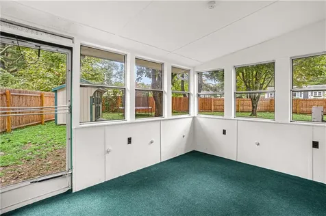 85 Sachem Road North Kingstown RI 02852