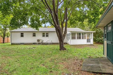 85 Sachem Road North Kingstown RI 02852