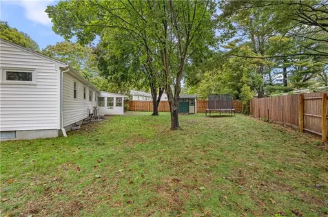 85 Sachem Road North Kingstown RI 02852